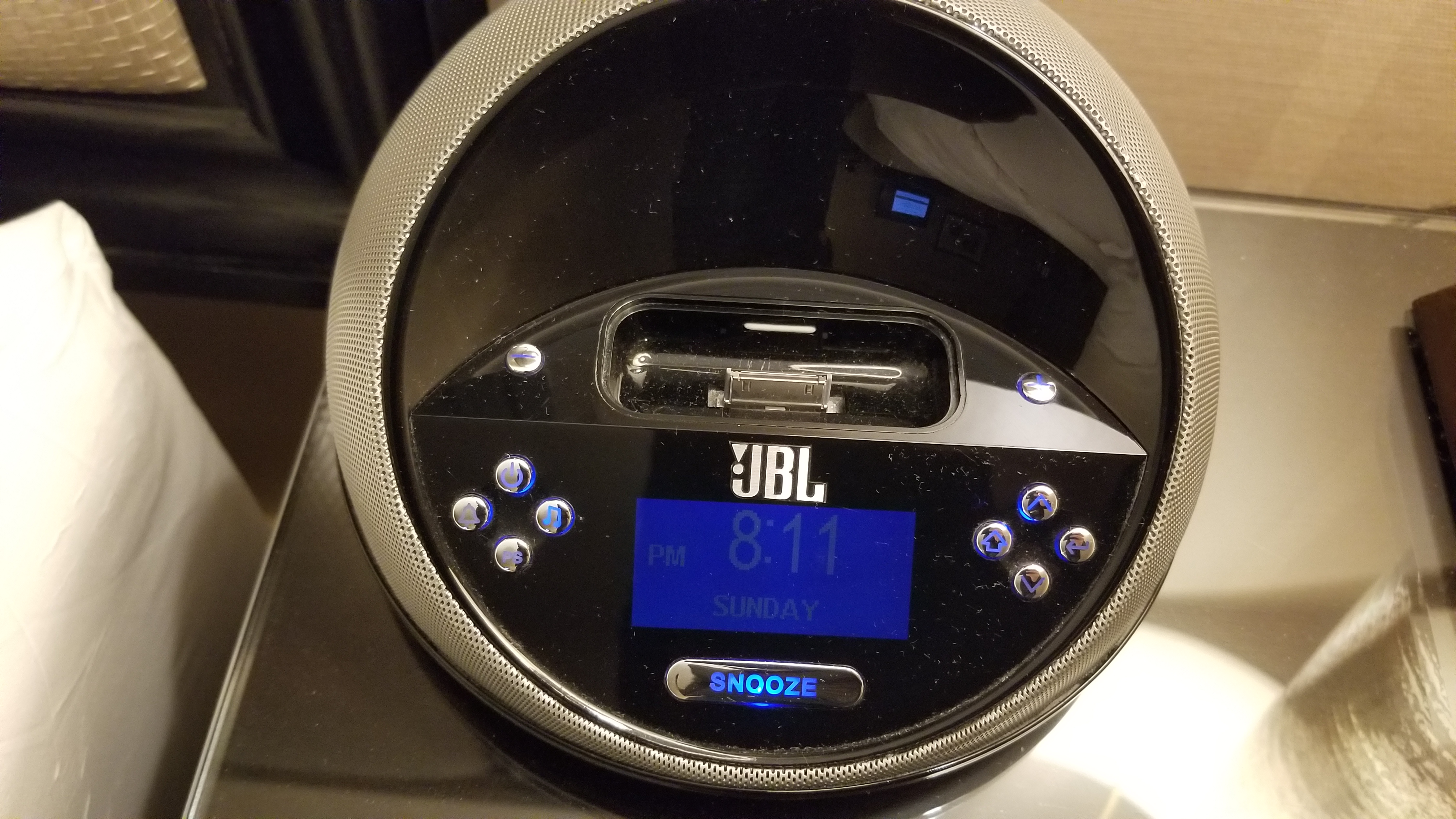 Alarm Clock with ancient iPod dock